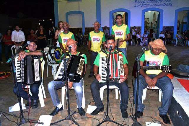 Concerto emocionante marca abertura dos Festejos 2014 - Imagem 8