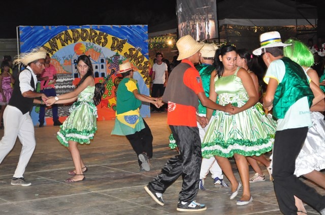 Terceira noite de festejos juninos teve encerramento do II Concurso de Quadrilhas Juninas - Imagem 35