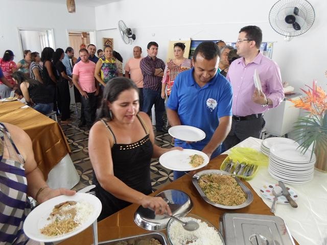 Prefeito Dr.Zé Maria foi homenageado com almoço - Imagem 24