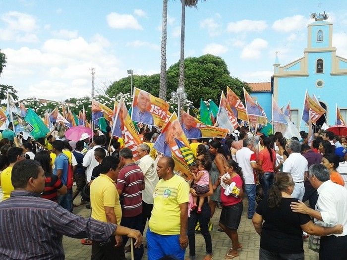 Prefeito Antônio Parambú segue em comitiva com o governador do estado - Imagem 13
