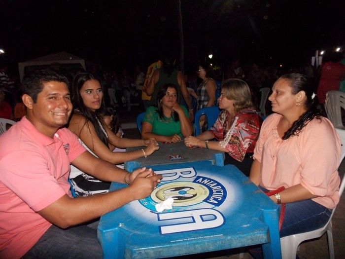 Movimento social logo após a celebração da 4ª noite de novena  - Imagem 3