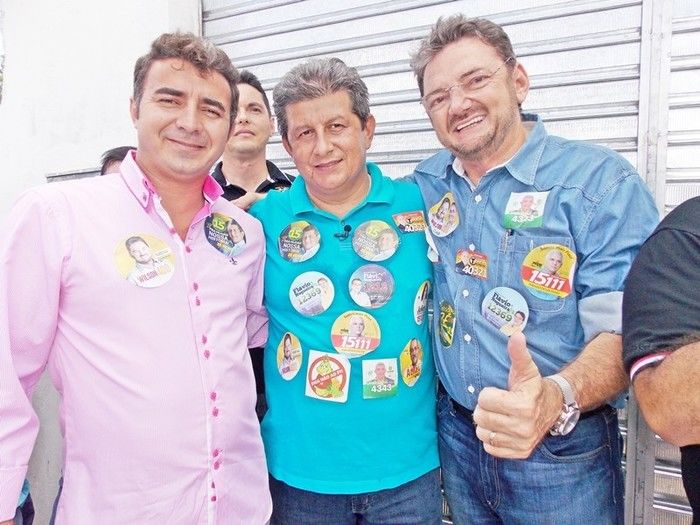 Prefeito Antônio Parambú segue em comitiva com o governador do estado - Imagem 1