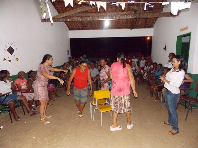 Comunidade Serrinha ganha festa dos idosos pelo Dia dos pais - Imagem 27