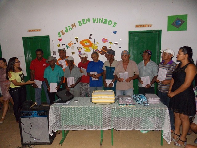 Comunidade Serrinha ganha festa dos idosos pelo Dia dos pais - Imagem 12