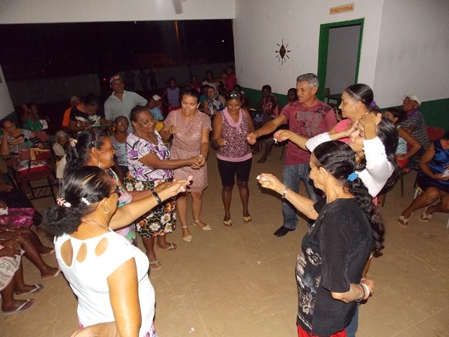 Comunidade Serrinha ganha festa dos idosos pelo Dia dos pais - Imagem 36