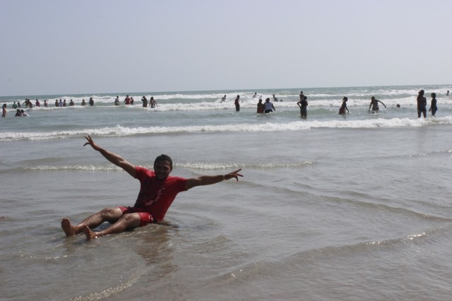 Prefeita leva jovens e  pessoas da terceira idade para o litoral piauiense - Imagem 73