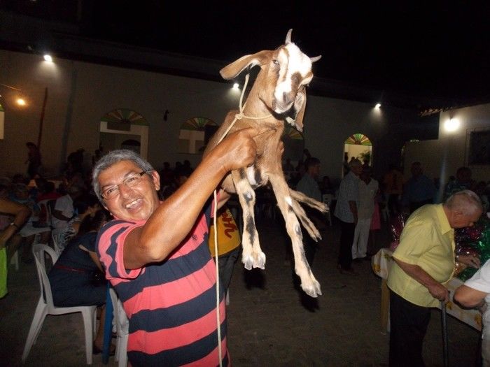 Registros  fotográficos do movimento após a celebração da 5ª noite dos festejos do Sagrado Coração Coração de Jesus  - Imagem 19