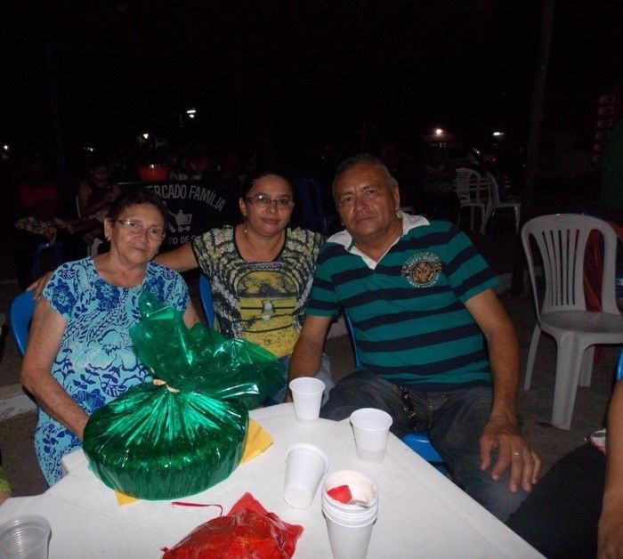 Registros  fotográficos do movimento após a celebração da 5ª noite dos festejos do Sagrado Coração Coração de Jesus  - Imagem 44