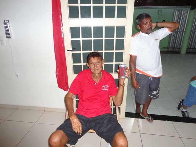 Tintin, Zé Santana e Osmar Júnior em caminhada e comício - Imagem 2