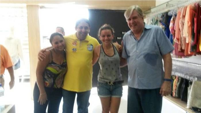 Candidata à deputada Janainna Marques e Hugo Napoleão realizam caminhada em Esperantina - Imagem 10