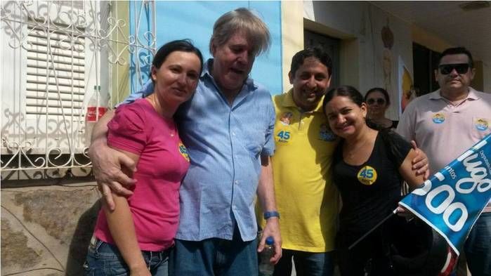 Candidata à deputada Janainna Marques e Hugo Napoleão realizam caminhada em Esperantina - Imagem 21