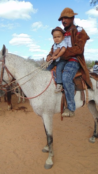Vaqueiros participam de IVª Romaria em Santo Inácio do Piauí - Imagem 2