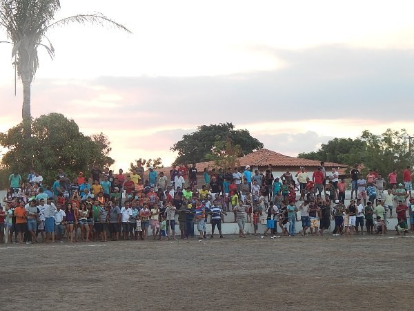 Torcedor atendeu o chamado e compareceu em massa no Estádio Barbosão - Imagem 12