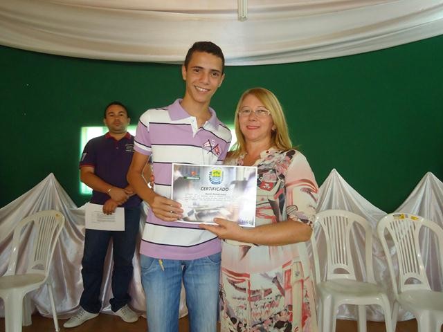 Alunos de Ipiranga receberam certificados do Programa de Inclusão Digital - Imagem 45