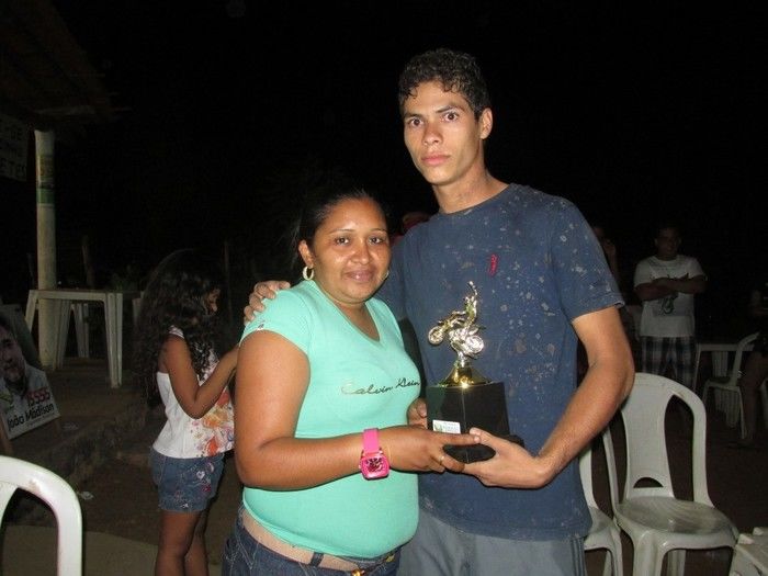 Rally tem grande público em Buraco Dágua  - Imagem 19