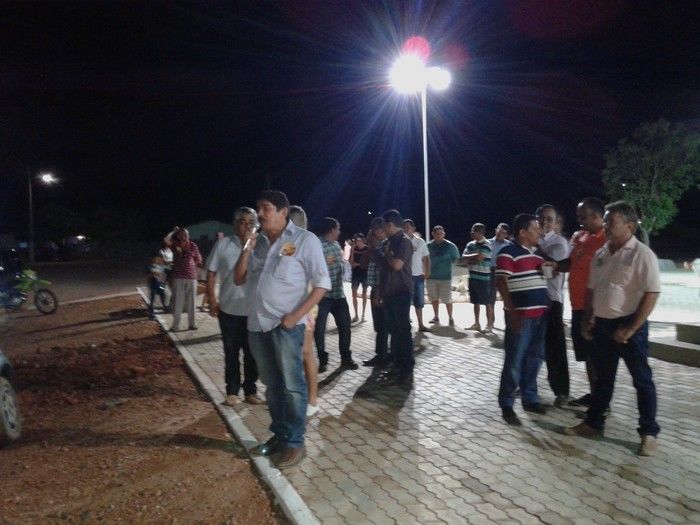 Prefeitura inaugura construção da Praça da Igreja na localidade Água Branca - Imagem 8