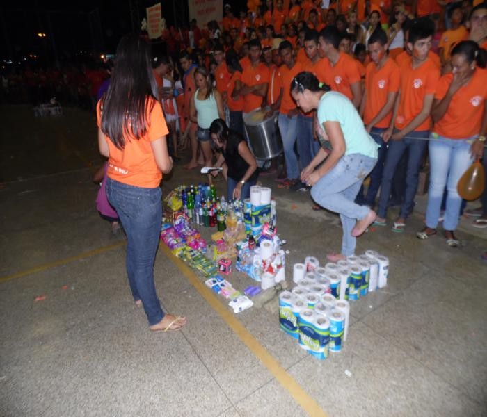 Gincana Escolar promovida pelo CEEP - Benedito Portela Leal agita noite de domingo  - Imagem 26