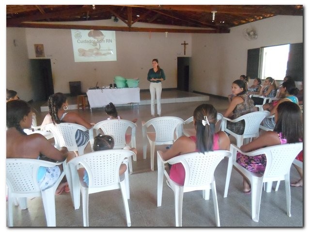 Cuidado com o recém-nascido foi tema de palestra para gestantes - Imagem 1