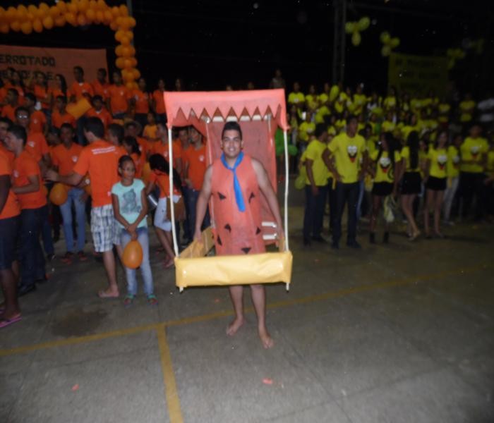 Gincana Escolar promovida pelo CEEP - Benedito Portela Leal agita noite de domingo  - Imagem 17