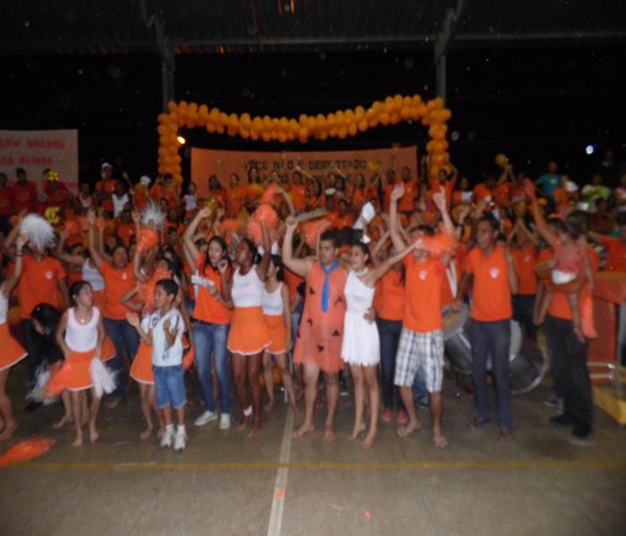 Gincana Escolar promovida pelo CEEP - Benedito Portela Leal agita noite de domingo  - Imagem 22