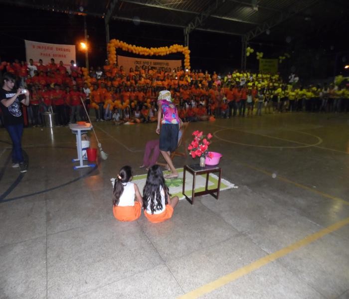 Gincana Escolar promovida pelo CEEP - Benedito Portela Leal agita noite de domingo  - Imagem 2