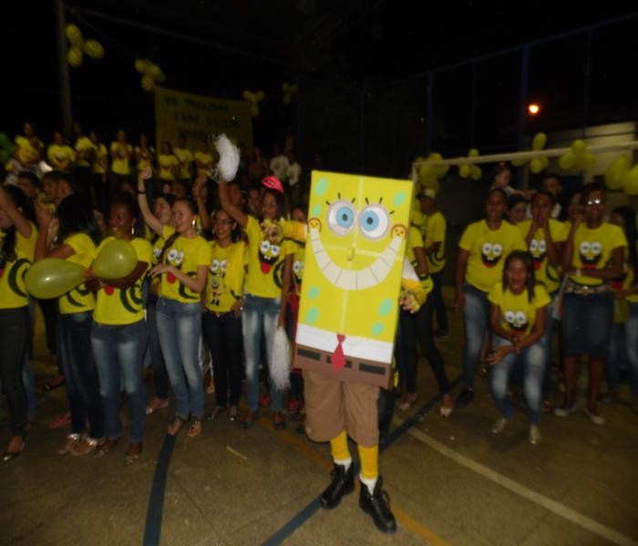 Gincana Escolar promovida pelo CEEP - Benedito Portela Leal agita noite de domingo  - Imagem 7