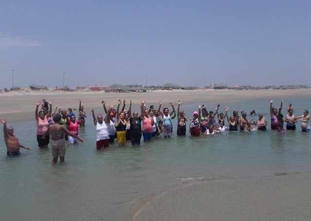 Prefeitura de Buriti dos Lopes realiza mais um passeio com idosos ao litoral - Imagem 1