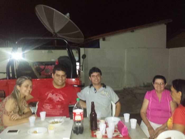 Primeira dama Lindyane Batista e amigos realizam festa surpresa ao prefeito Moisés Barbosa - Imagem 14