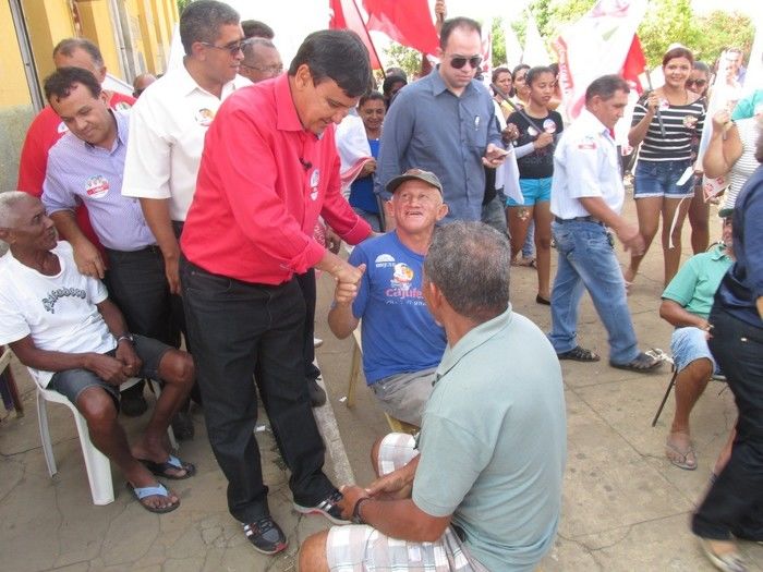 Candidato a Governador: Wellington Dias Faz Caminhada em Agricolândia  - Imagem 43