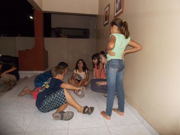 Primeira dama Lindyane Batista e amigos realizam festa surpresa ao prefeito Moisés Barbosa  - Imagem 86