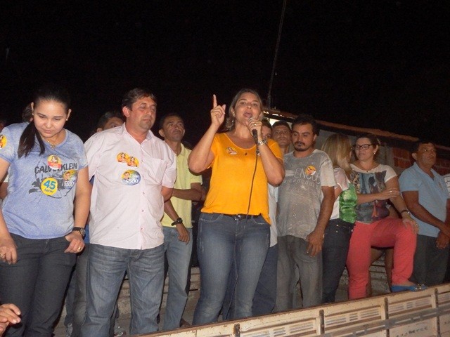 Candidata Janainna Marques participou de reunião politica no Bairro Rural em Esperantina - Imagem 15