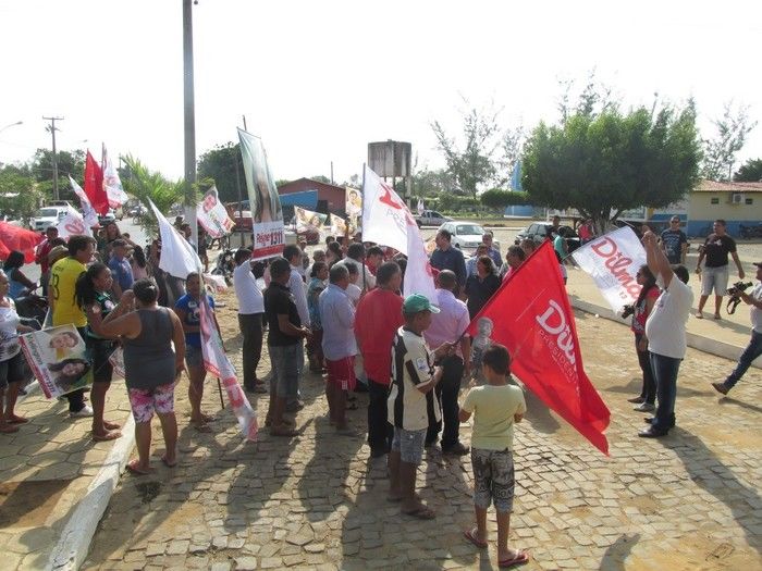Candidato a Governador: Wellington Dias Faz Caminhada em Agricolândia  - Imagem 31