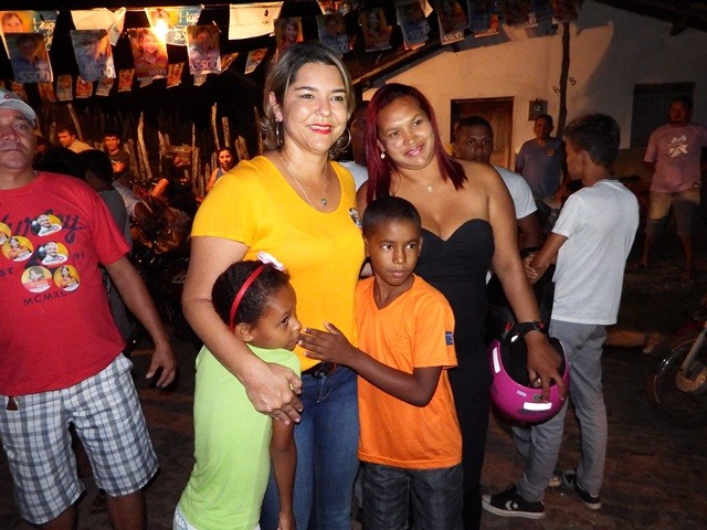 Candidata Janainna Marques participou de reunião politica no Bairro Rural em Esperantina - Imagem 18