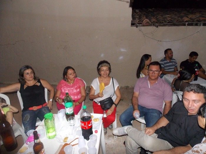 Primeira dama Lindyane Batista e amigos realizam festa surpresa ao prefeito Moisés Barbosa  - Imagem 49