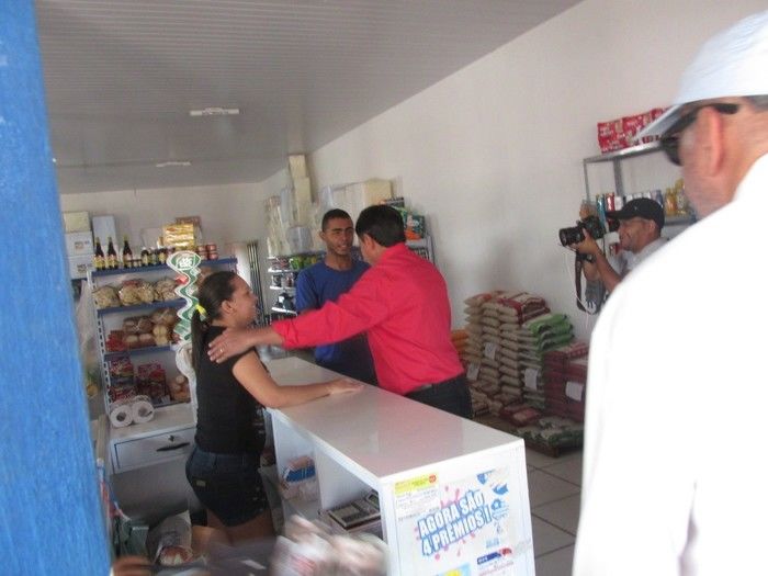 Candidato a Governador: Wellington Dias Faz Caminhada em Agricolândia  - Imagem 39