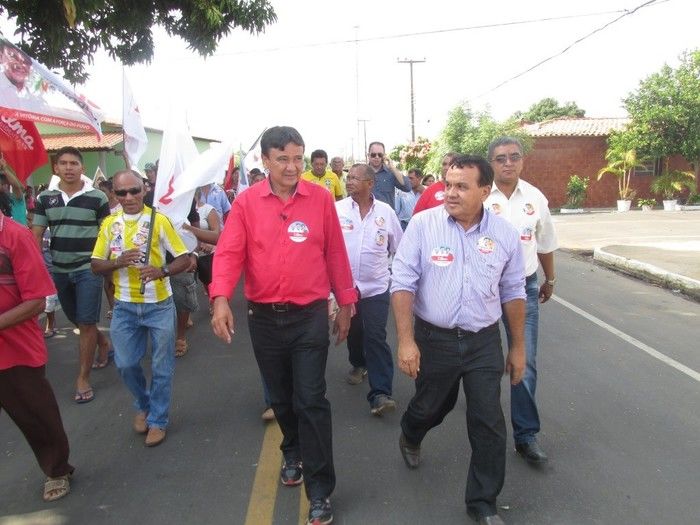 Candidato a Governador: Wellington Dias Faz Caminhada em Agricolândia  - Imagem 40