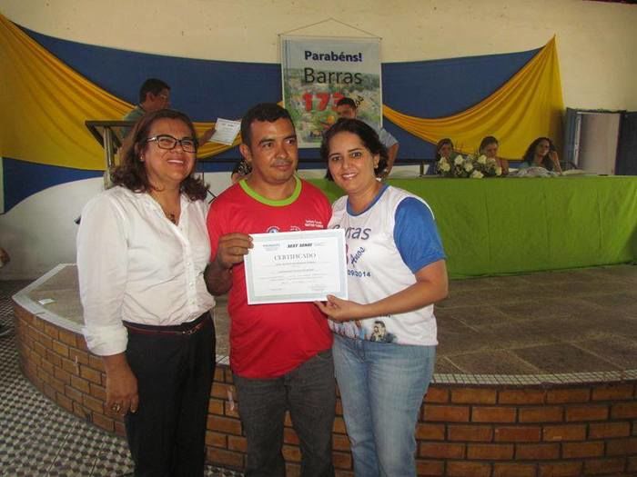 Primeira-dama Edneida Fortes entrega certificado dos cursos profissionalizantes do Pronatec - Imagem 19