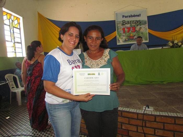 Primeira-dama Edneida Fortes entrega certificado dos cursos profissionalizantes do Pronatec - Imagem 16