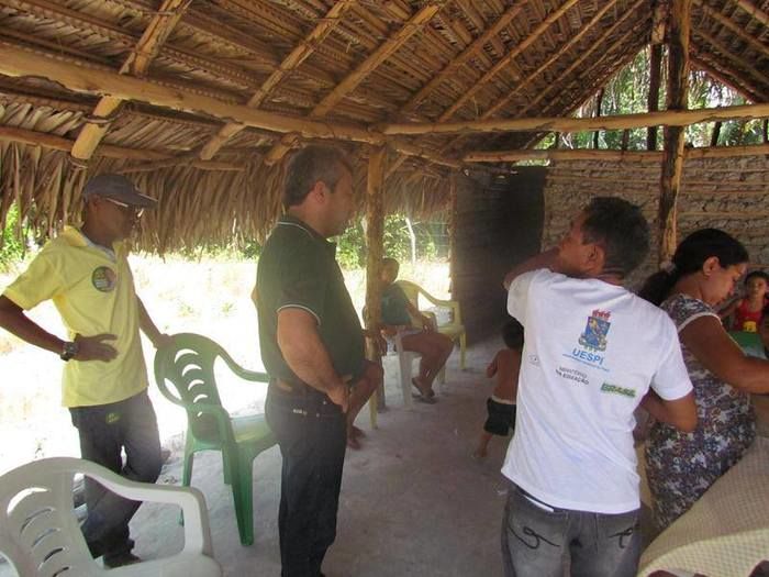 Prefeito Edílson Capote leva água para mais comunidades. - Imagem 7