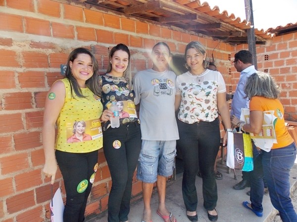 Prata do Piauí recebe à visita da candidata a deputada estadual Janaínna Marques - Imagem 40