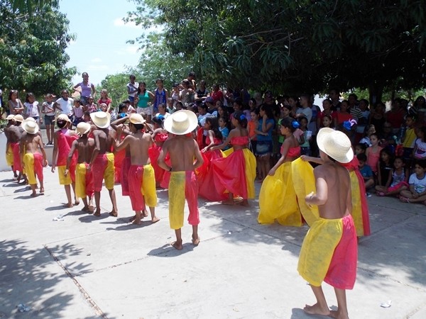 3ª Edição do projeto:  “Um poema em cada árvore“ - Imagem 41