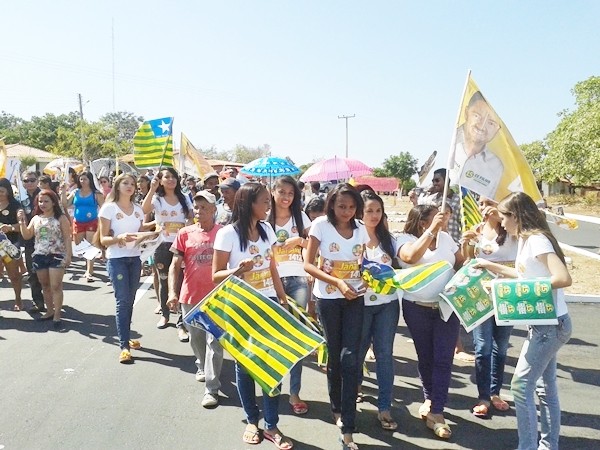 Prata do Piauí recebe à visita da candidata a deputada estadual Janaínna Marques - Imagem 9