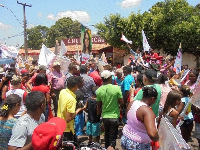 Candidato a governador Wellington Dias visita São Pedro do Piauí - Imagem 12