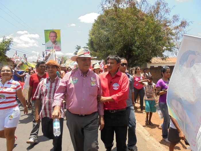 Candidato a governador Wellington Dias visita São Pedro do Piauí - Imagem 25