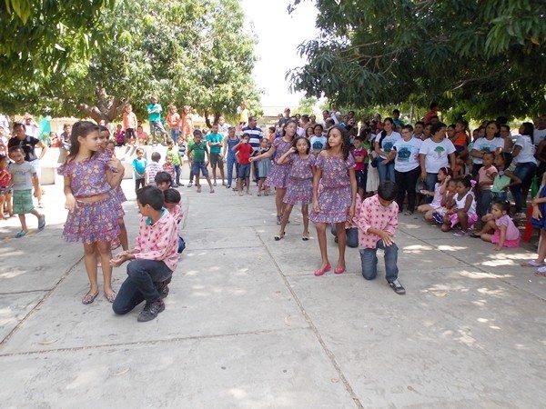 3ª Edição do projeto:  “Um poema em cada árvore“ - Imagem 36