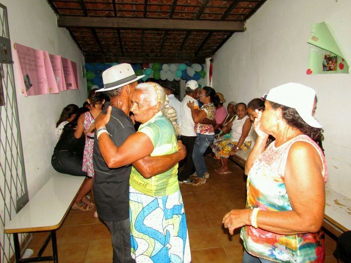 Centro de Referência do Idoso e CRAS realizaram festa em homenagem aos Pais - Imagem 11