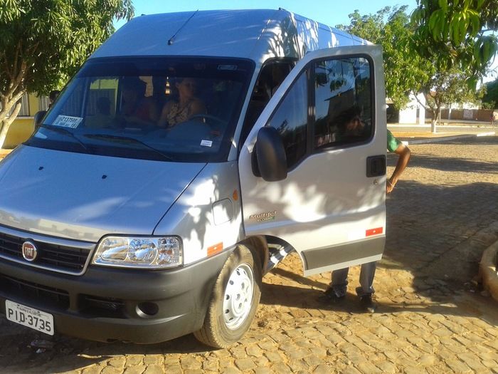 A Secretaria Municipal de Saúde de Barra D'Alcântara-PI comprou um veículo 0km para transportar pacientes - Imagem 9