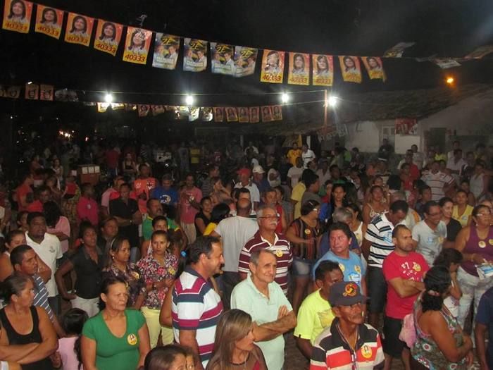 Nize Rego Realiza reunião no bairro Matadouro - Imagem 4