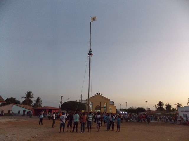 Levantamento do mastro marca o início do festejo de São Francisco de Assis - Imagem 49