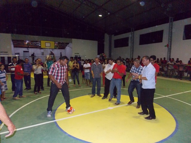 Reforma e ampliação do ginásio poliesportivo Antônio Rodrigues de Miranda é inaugurado - Imagem 26